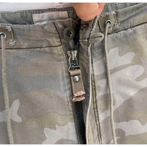 Gap Mens Drawstring Loose Fit Outdoor Cargo Shorts Khakis Brown Camo Sz L - Picture 11 of 16